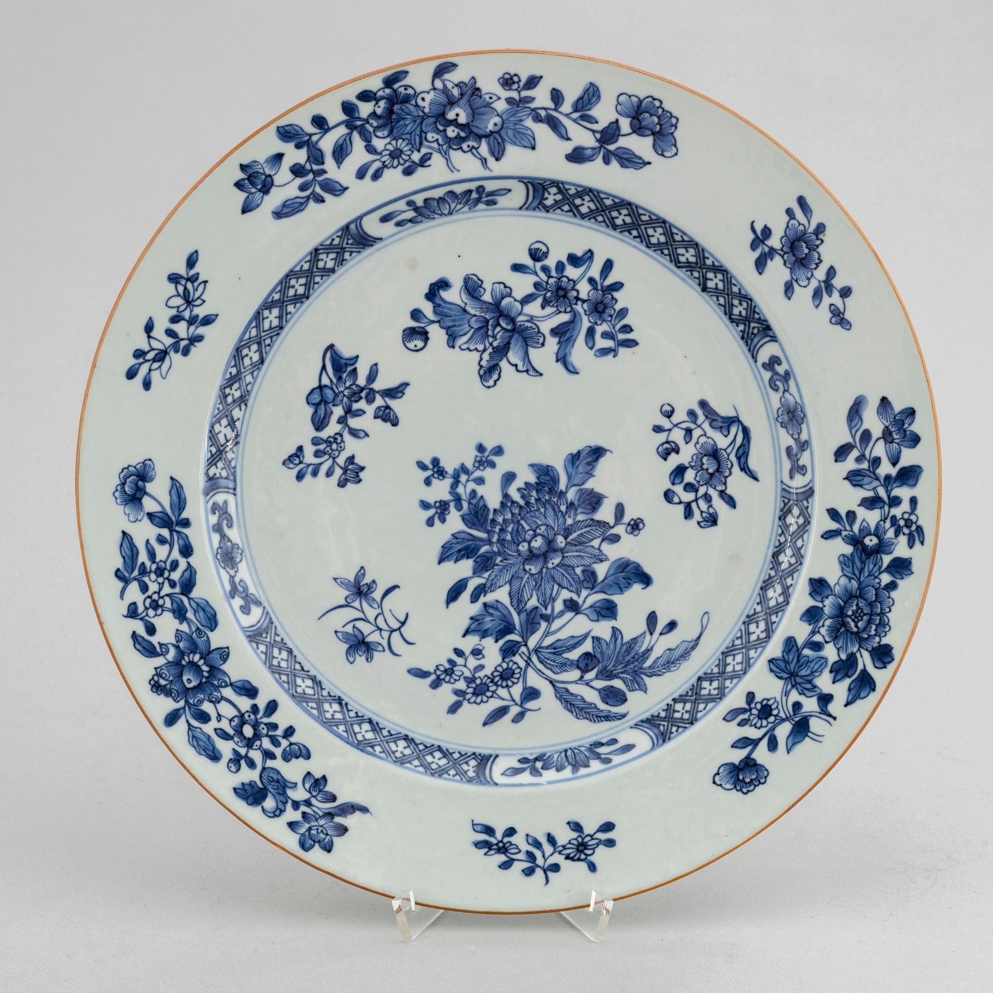 A Chinese blue and white dish, Qing dynasty, Qianlong (1736-95).