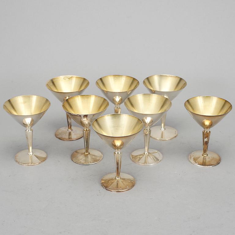 COCKTAILGLAS, 8 st, silver, K&EC samt Ceson, Göteborg, 1960-/70-tal. Total vikt ca 420 gram.