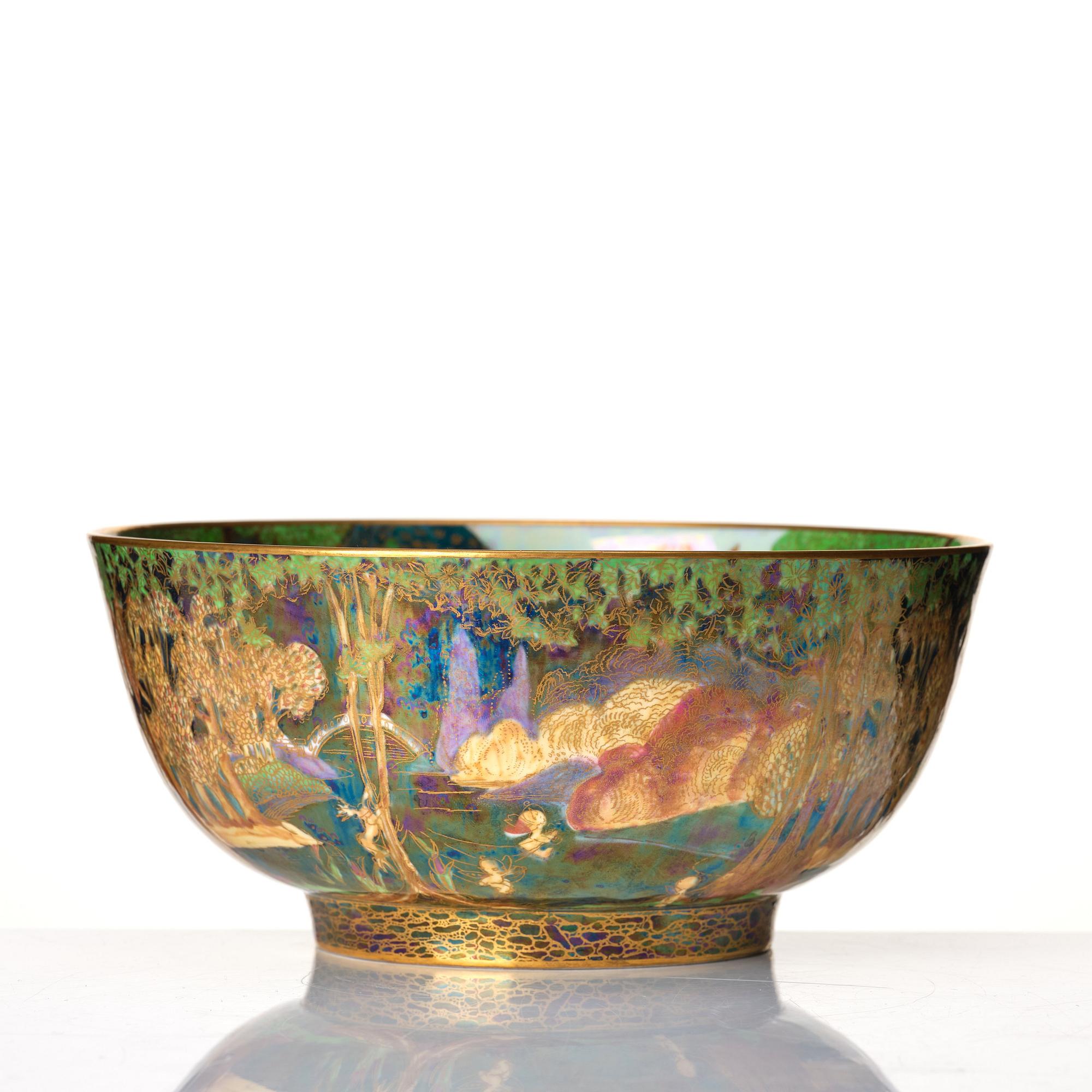 Daisy Makeig Jones, a "Fairyland lustre", "z4968" porcelain bowl, Wedgwood, England 1920-30's.