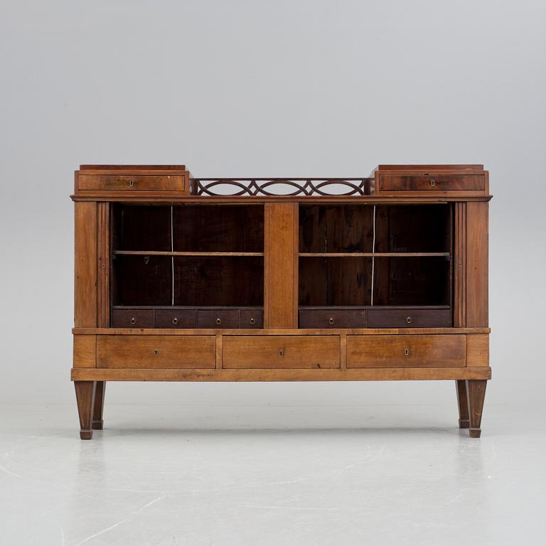 SIDEBOARD, delvis empire, 1800-talets första hälft.