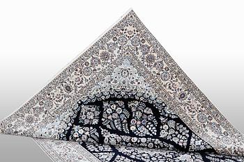 Matta, Nain, sk 6 LAA, ca 302 x 206 cm.