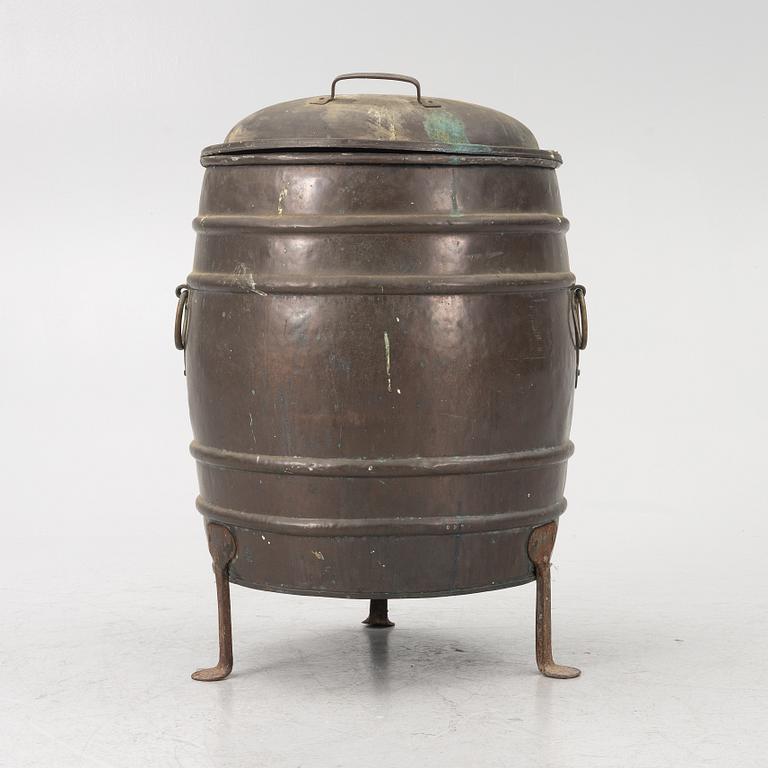 A Swedish copper water barrell, first part 19th century.