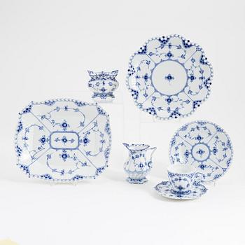 A 28-piece 'Musselmalet' porcelain coffee service, Royal Copenhagen, Denmark.