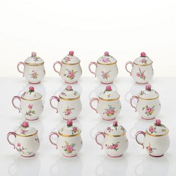 A set of 12 Swedish Marieberg custard cups with covers, 18th century.