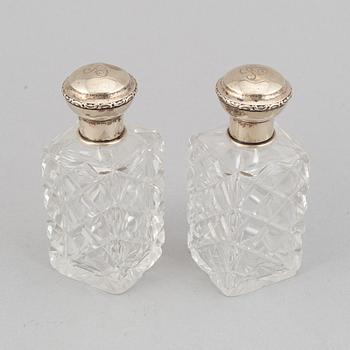 A set of seven toiletries, Including Sjögren Ab Juvelerare Oscar, Göteborg, 1920.