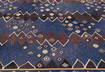 Barbro Nilsson, A CARPET, "Snäckorna", flat weave, ca 278 x 191,5-194 cm, signed AB MMF BN.