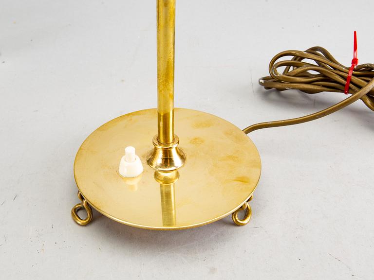 Josef Frank,  two brass table lamps modell 2552 for Firma Svenskt Tenn.