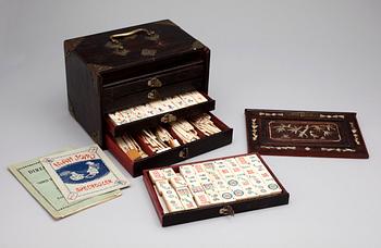 MAHJONGSPEL, Kina, 1900-talets första hälft.