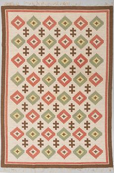 MATTO, flat weave, ca 300,5 x 207,5 cm, Sweden first half of the 20th century.