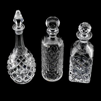 KARAFFER, 3 st, glas, bl a Orrefors och Boda.