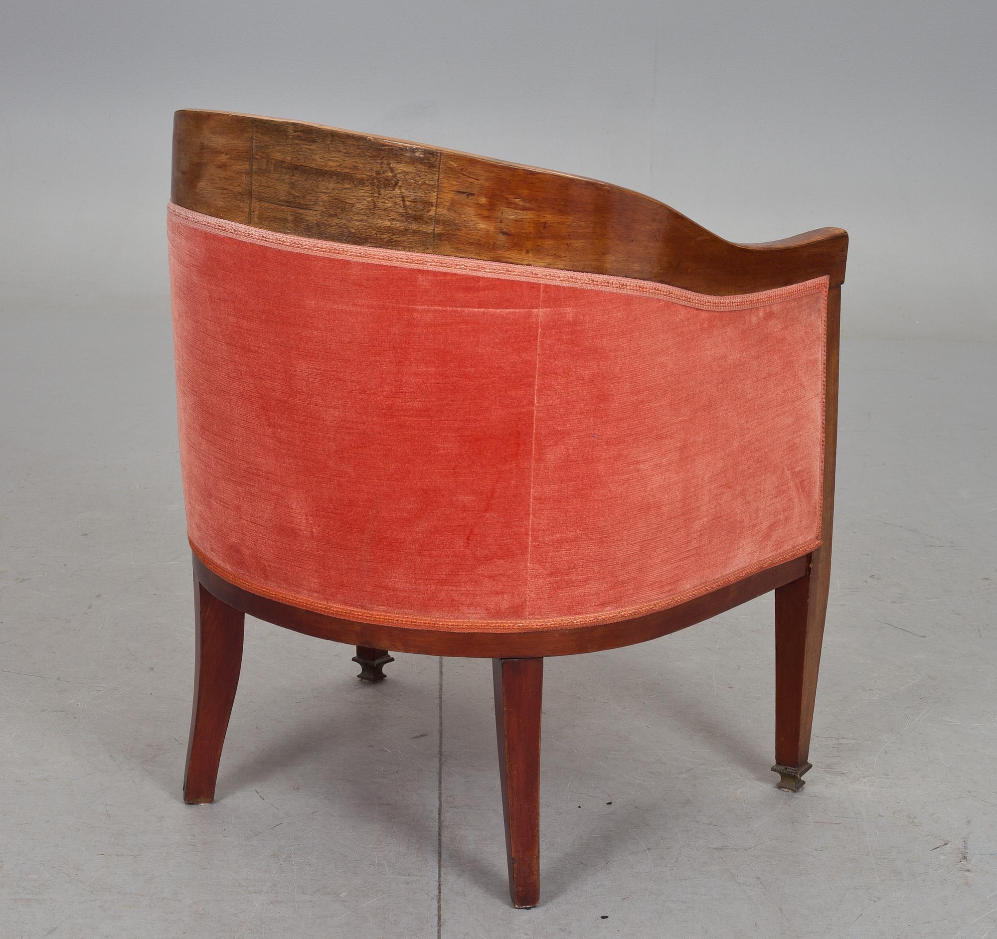 KARMSTOL, Danmark 1900-talets första hälft.