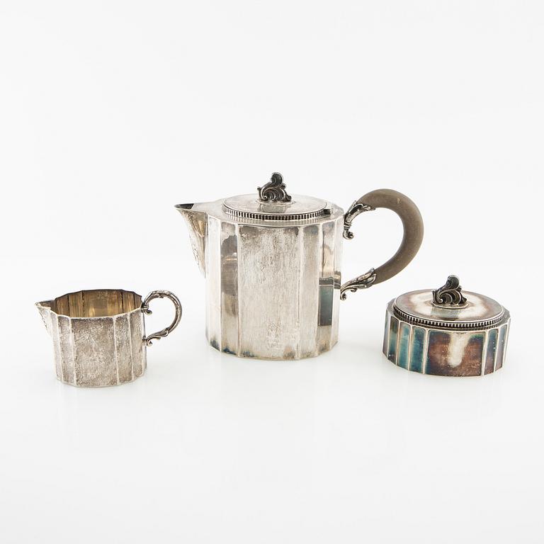 Coffee service 3 dlr silver, CG Hallberg Stockholm 1941.