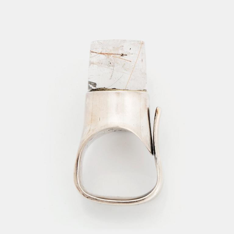 Vivianna Torun Bülow-Hübe, a sterling and qvartz ring, Georg Jensen 1945-77, design nr 151.