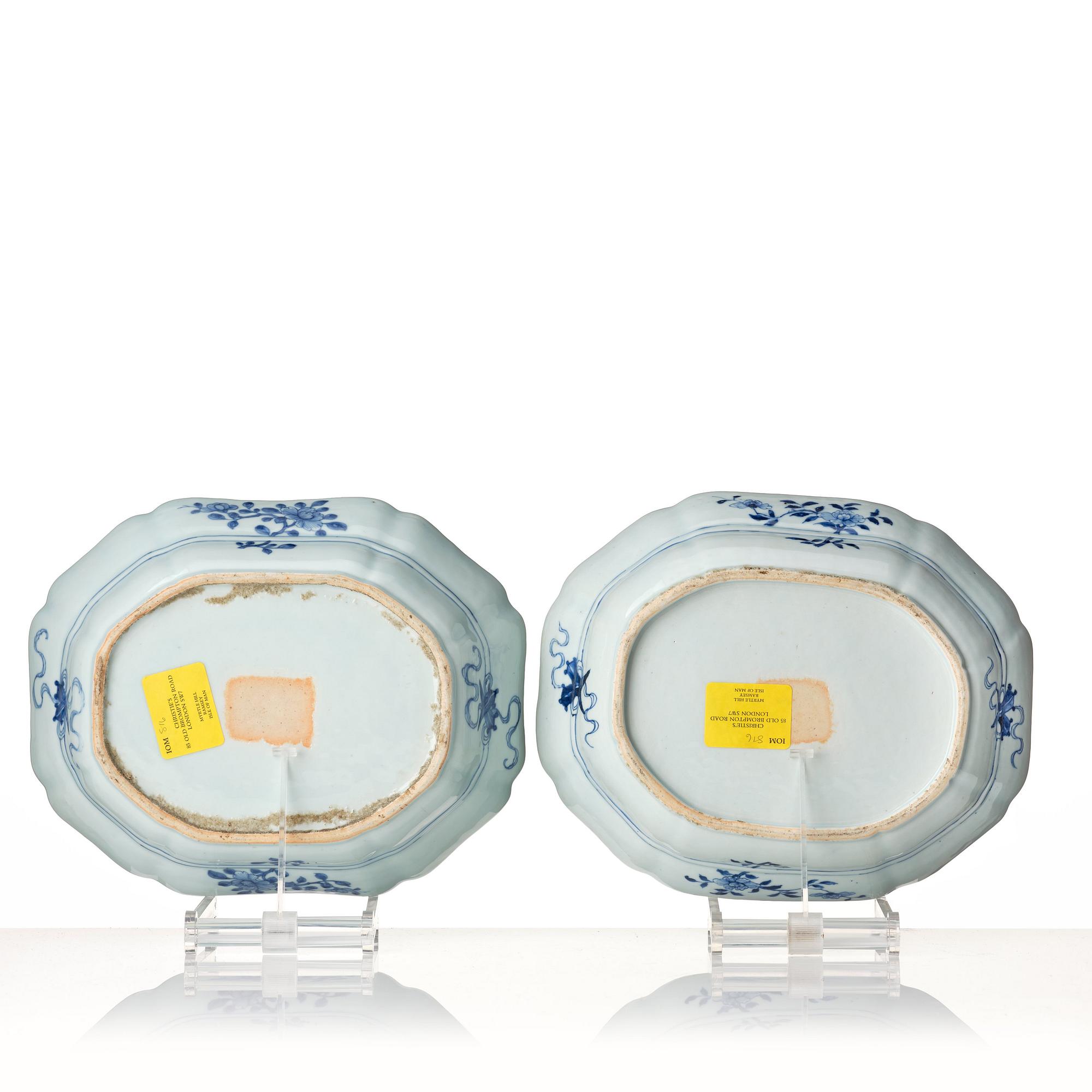 Saladierer, ett par, kompaniporslin. Qingdynastin, Qianlong (1736-95).