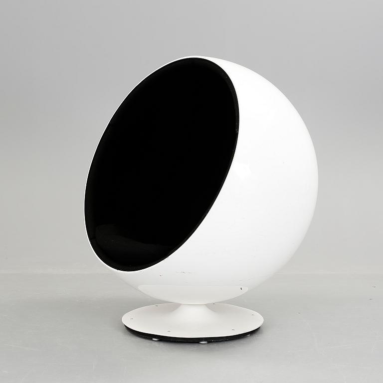 FÅTÖLJ, 'Åskbollen', Eero Aarnio, Adelta, Finland.