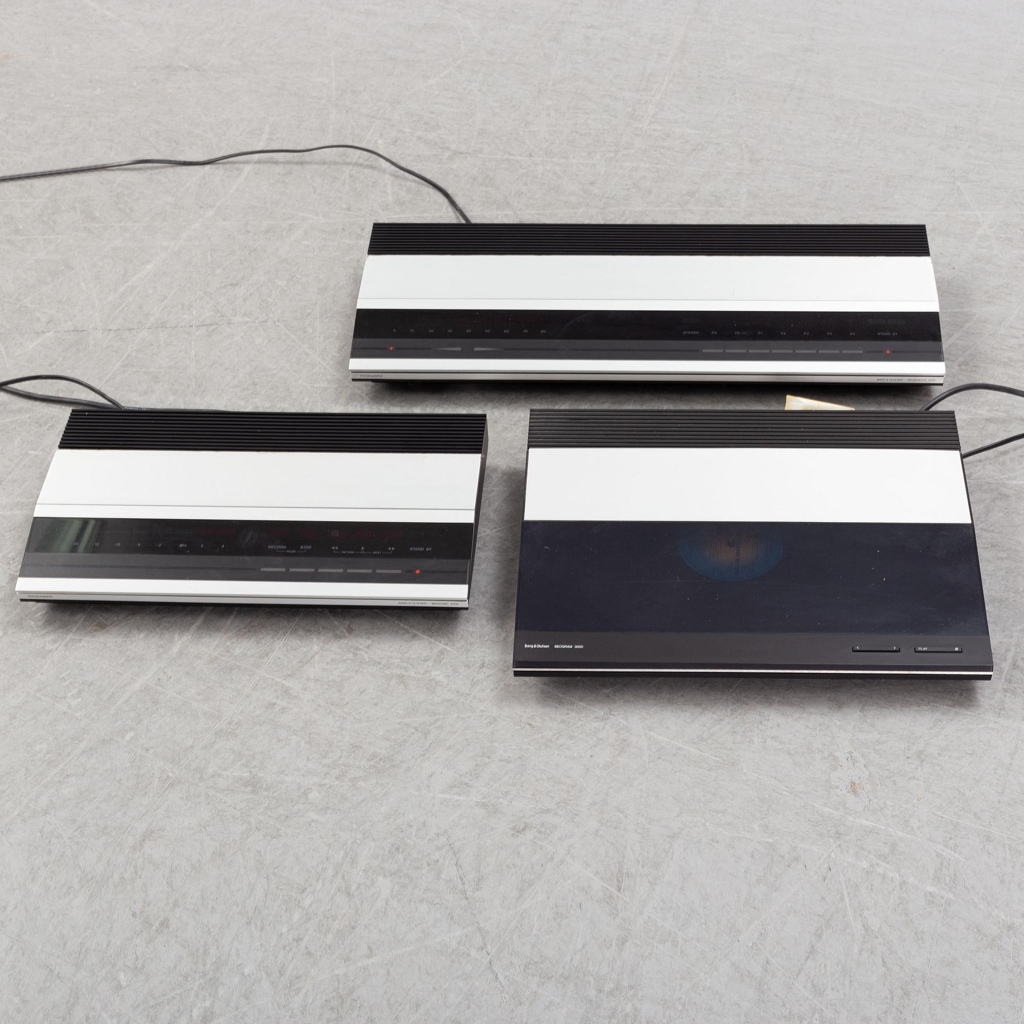 Bang & Olufsen, a three piece stereo set, mid 1980s.
