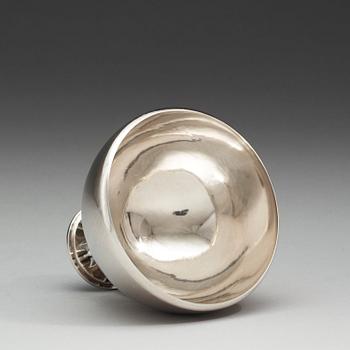 GUSTAV PEDERSEN, skål, Firma Georg Jensen, Köpenhamn 1933-44, sterling.