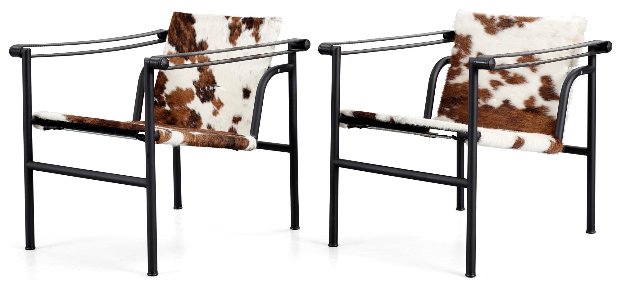 LE CORBUSIER, karmstolar, ett par, "LC-1", Cassina, Italien.