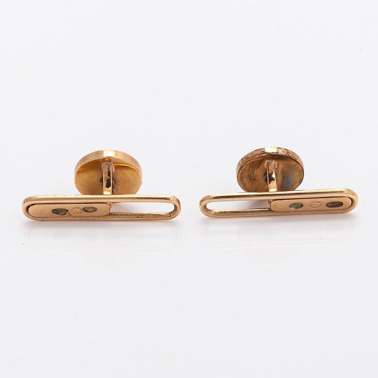 Dress buttons, 14K gold, mother-of-pearl, Suomen Kultasepät.