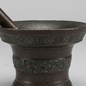 A Dutch 17th century bronze mortar.