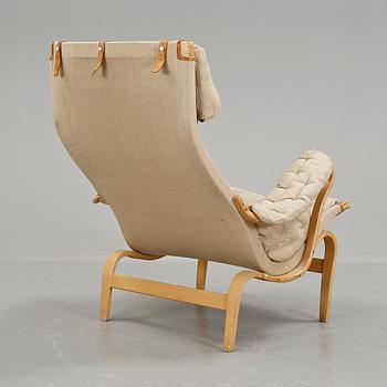 FÅTÖLJ, "Pernilla", Bruno Mathsson, DUX, 1900-talets andra hälft.