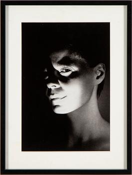 EVA KLASSON, fotografi signerad och daterad a tergo.