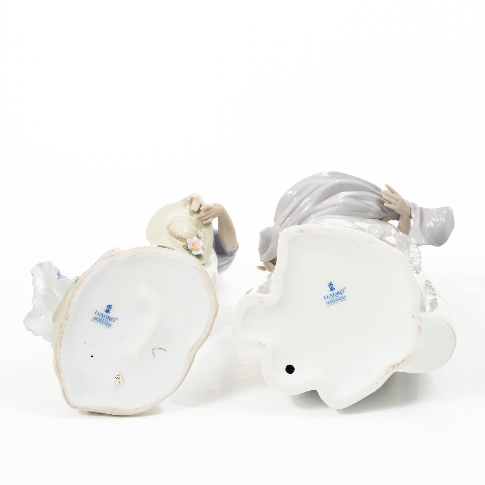 Lladró, figurines, 2 pcs, "Fragrances and Colors" and "Romantica", Spain.