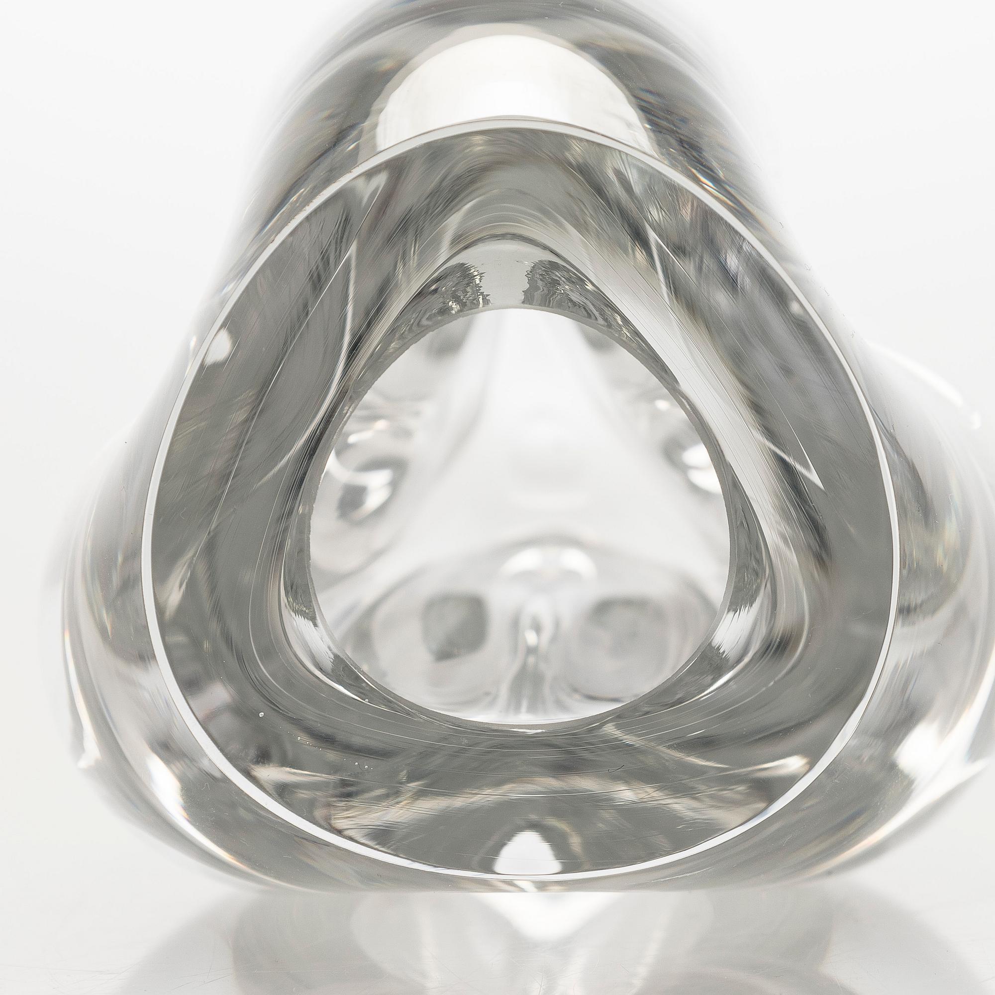 Timo Sarpaneva, veistos, "Claritas", signeerattu Timo Sarpaneva Iittala 1986 C46.