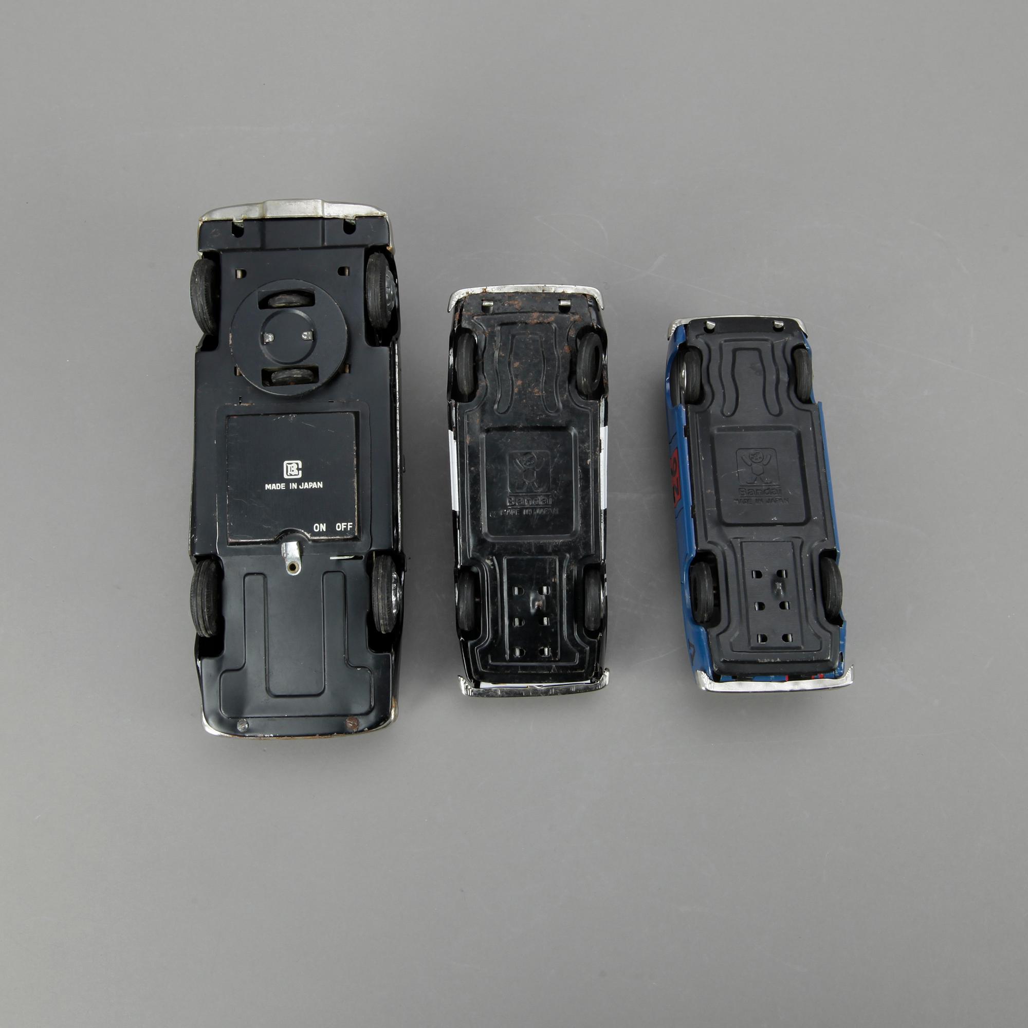 LEKSAKSBILAR, 3st, bla Bandai, Japan, 1960-tal.