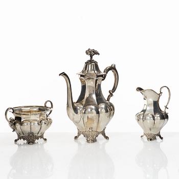 A 3-piece Swedish silver coffee service, marks of A.G. Dufva, Stockholm 1922.