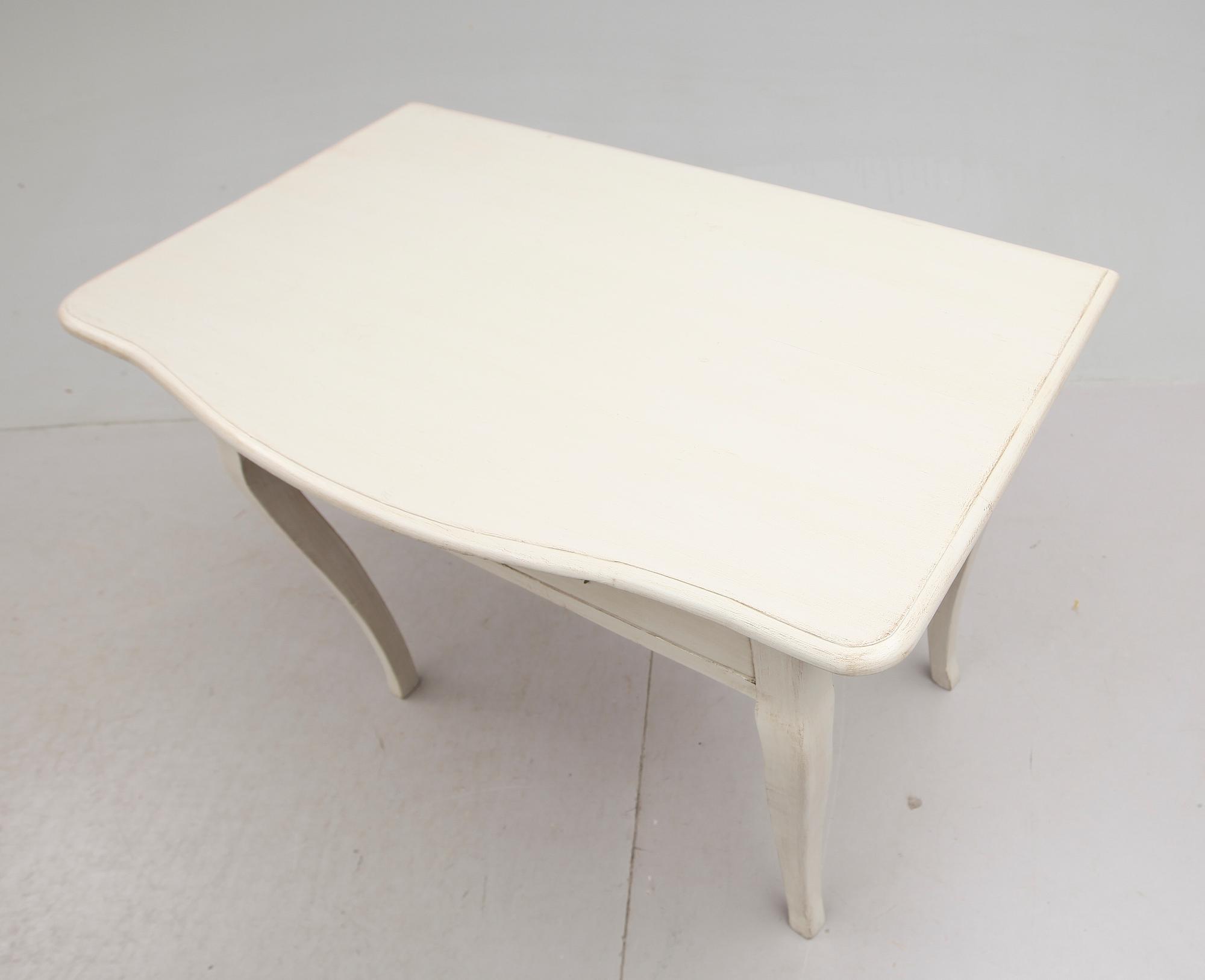SKRIVBORD, rokokostil, 1800-talets mitt.