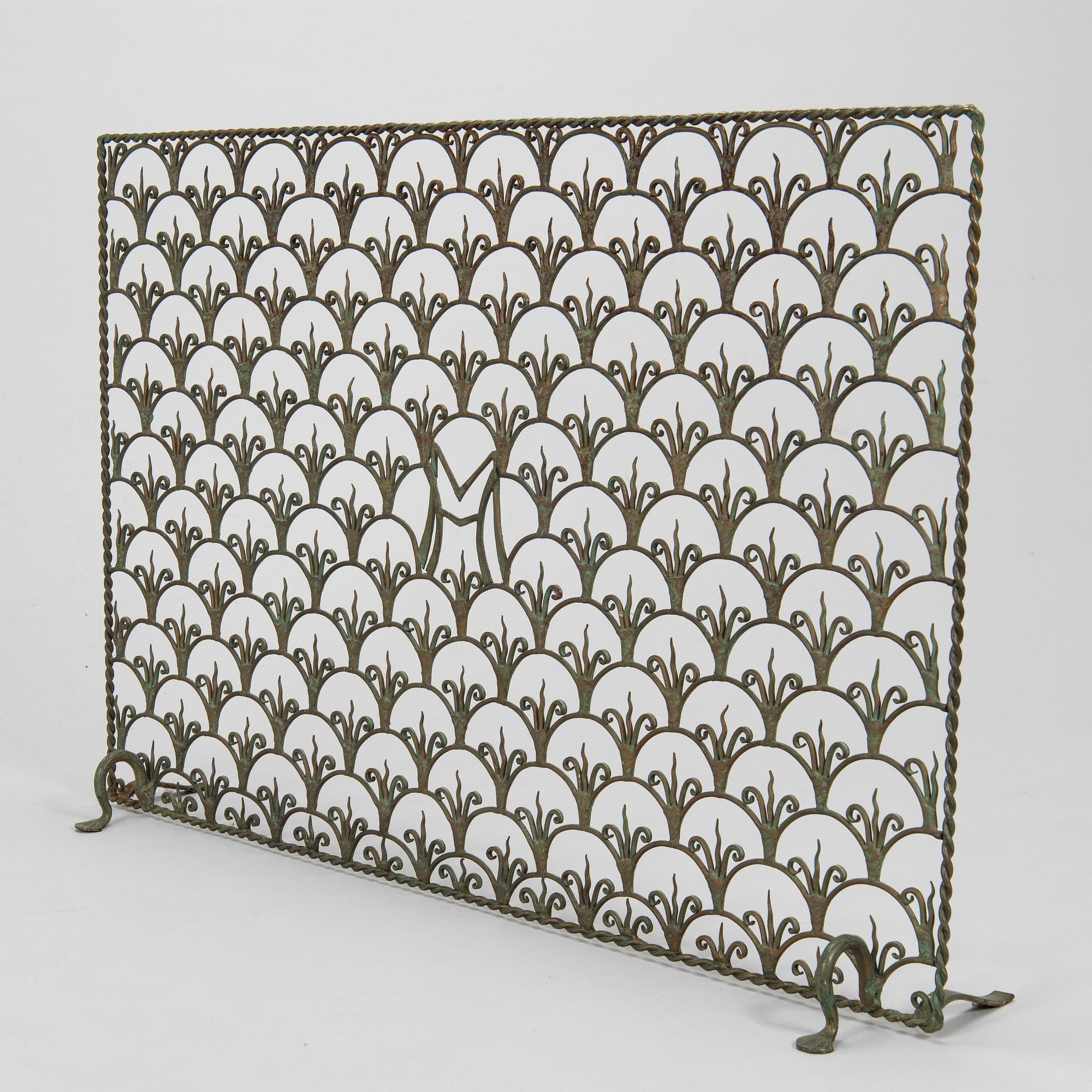 A radiator cover, metalwork, likely Taidetakomo Hakkarainen, 1930s.
