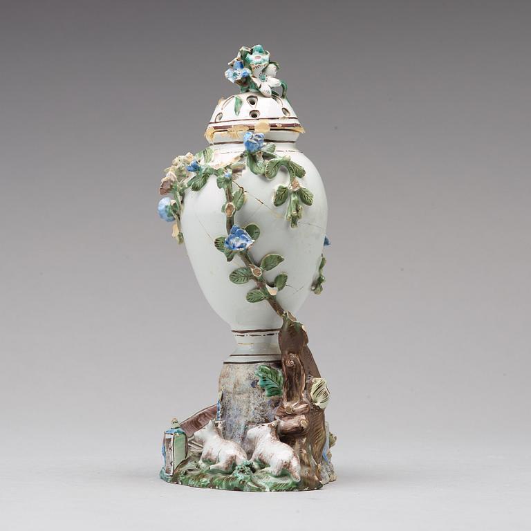 POTTPURRIURNA med LOCK, fajans. Marieberg, Ehrenreichs period, 1700-tal.
