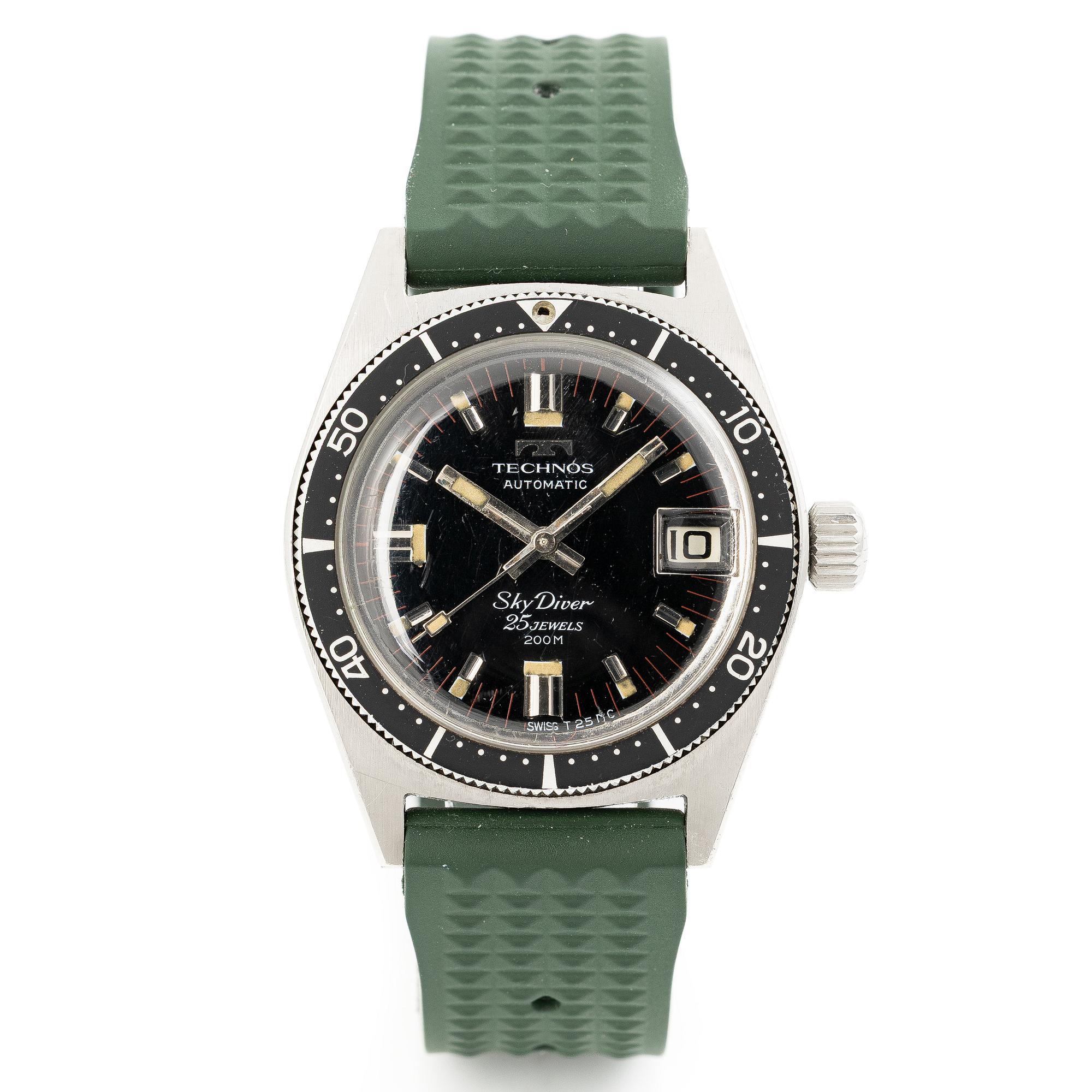 Technos, Sky Diver 200M, wristwatch, 37,5 mm.