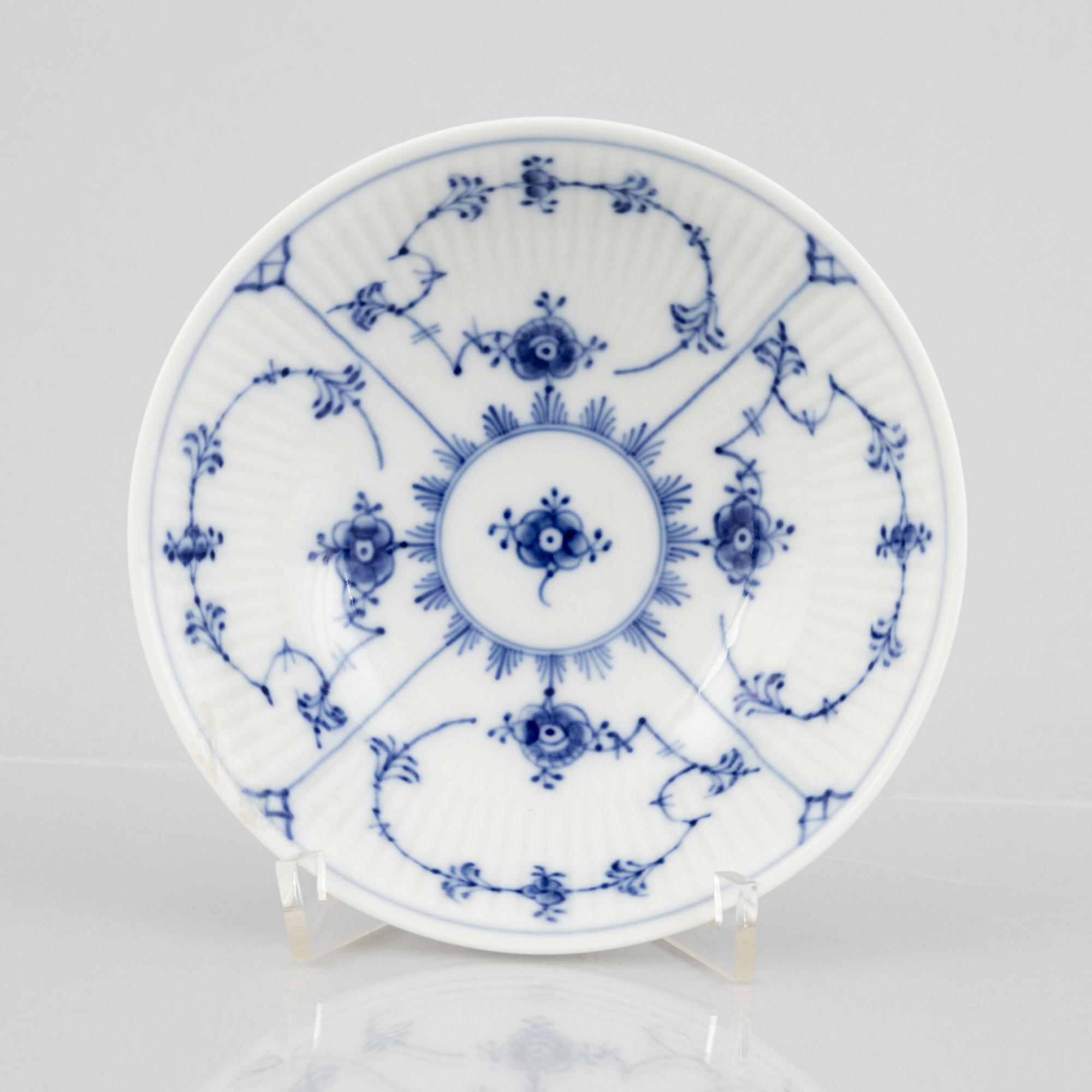 A group of three 'Blue Fluted' porcelain bowls, Royal Copenhagen, model '211', '592', '2302', 1893-1923 and 1950-60's.