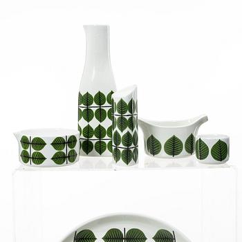 Stig Lindberg, Dinner service, 113 pieces, “Berså”, Gustavsberg, designed in 1961.