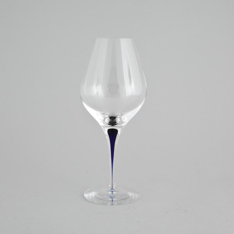 ERIKA LAGERBIELKE, tio cocktailglas samt åtta vinglas, "Intermezzo", Orrefors, 1900-talets slut.