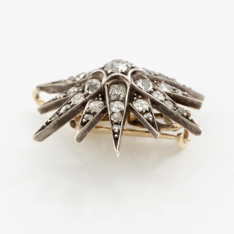 Brosch/hänge 14K guld och silver med gammalslipade diamanter, 1800-tal.