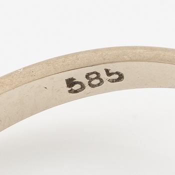 Ring 14K white gold with sapphires and a brilliant-cut diamond, Finland.