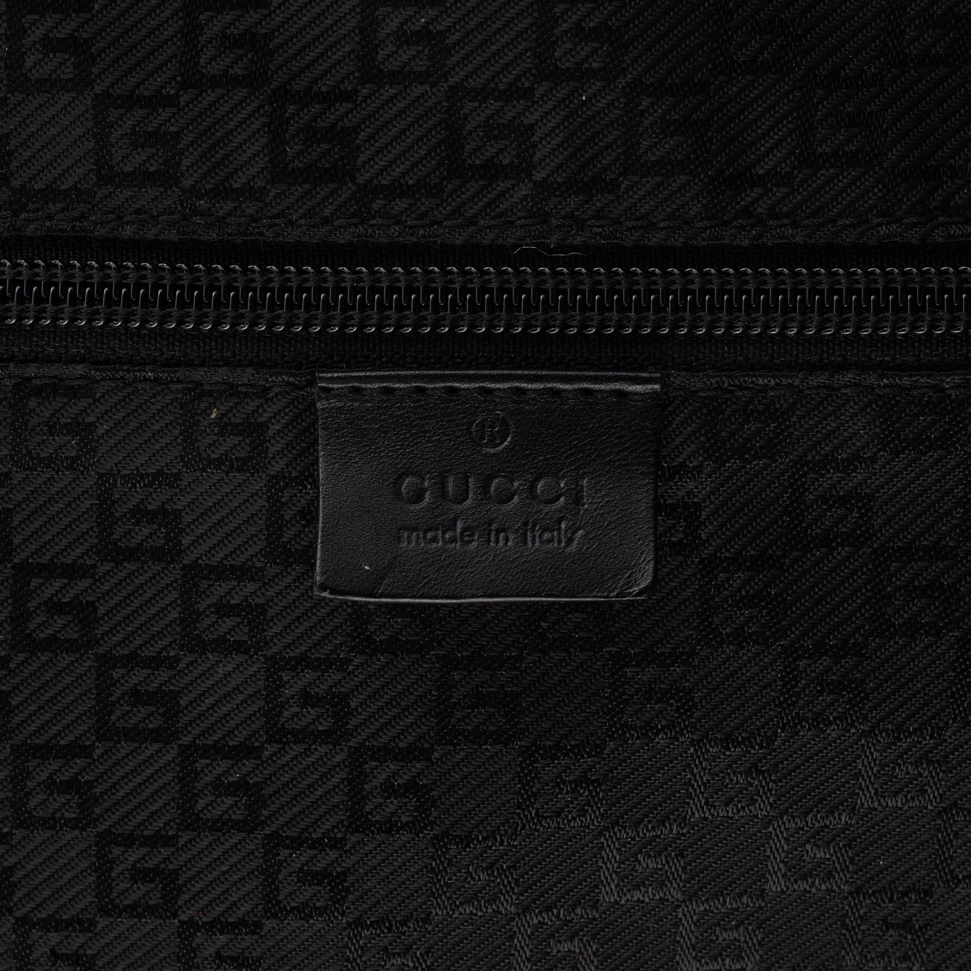 Gucci, suitcase/cabin bag.