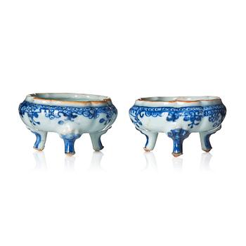 A pair of blue and white salts, Qing dynasty, 18th Century.