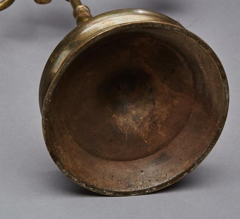 KANDELABER, allmoge, mässing, 1800-talets andra hälft.