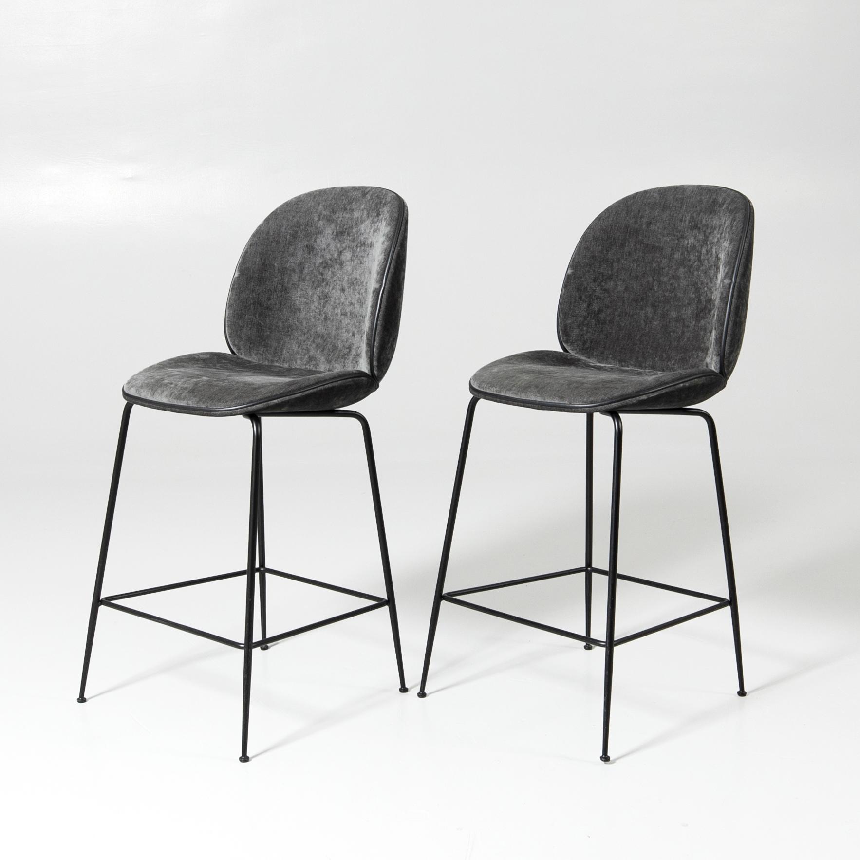 GamFratesi, barstolar, ett par, "Bettle", Gubi, modern tillverkning.