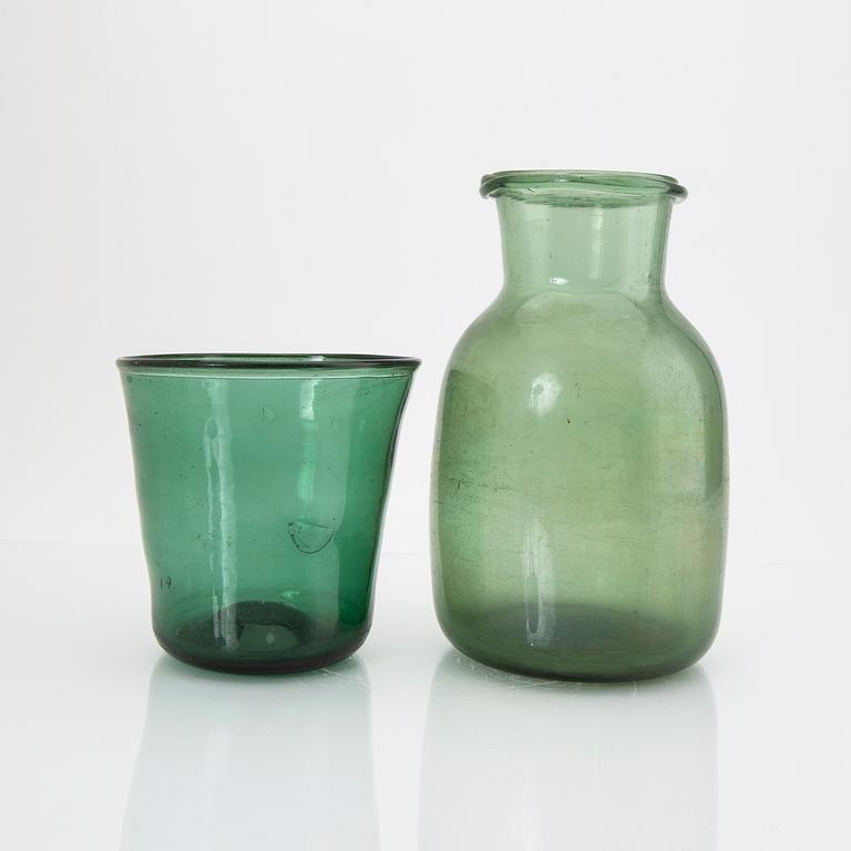 A set of two 19th century glass bod and flask.
