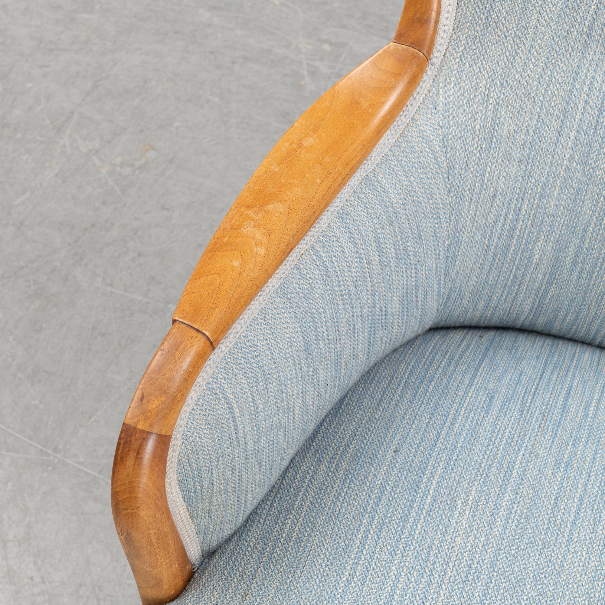 An 'Advokaten' easy chair by Carl Malmsten for OH Sjögren, second half of the 20th Century.