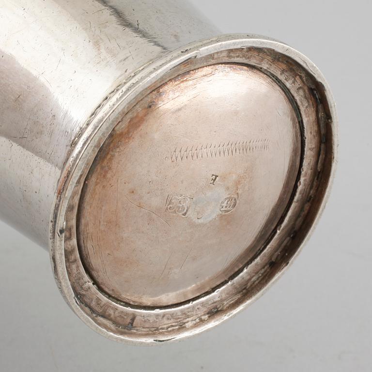 ANDERS SCHOTTE (1760-1806), bägare, silver, Uddevalla, vikt 263 g.