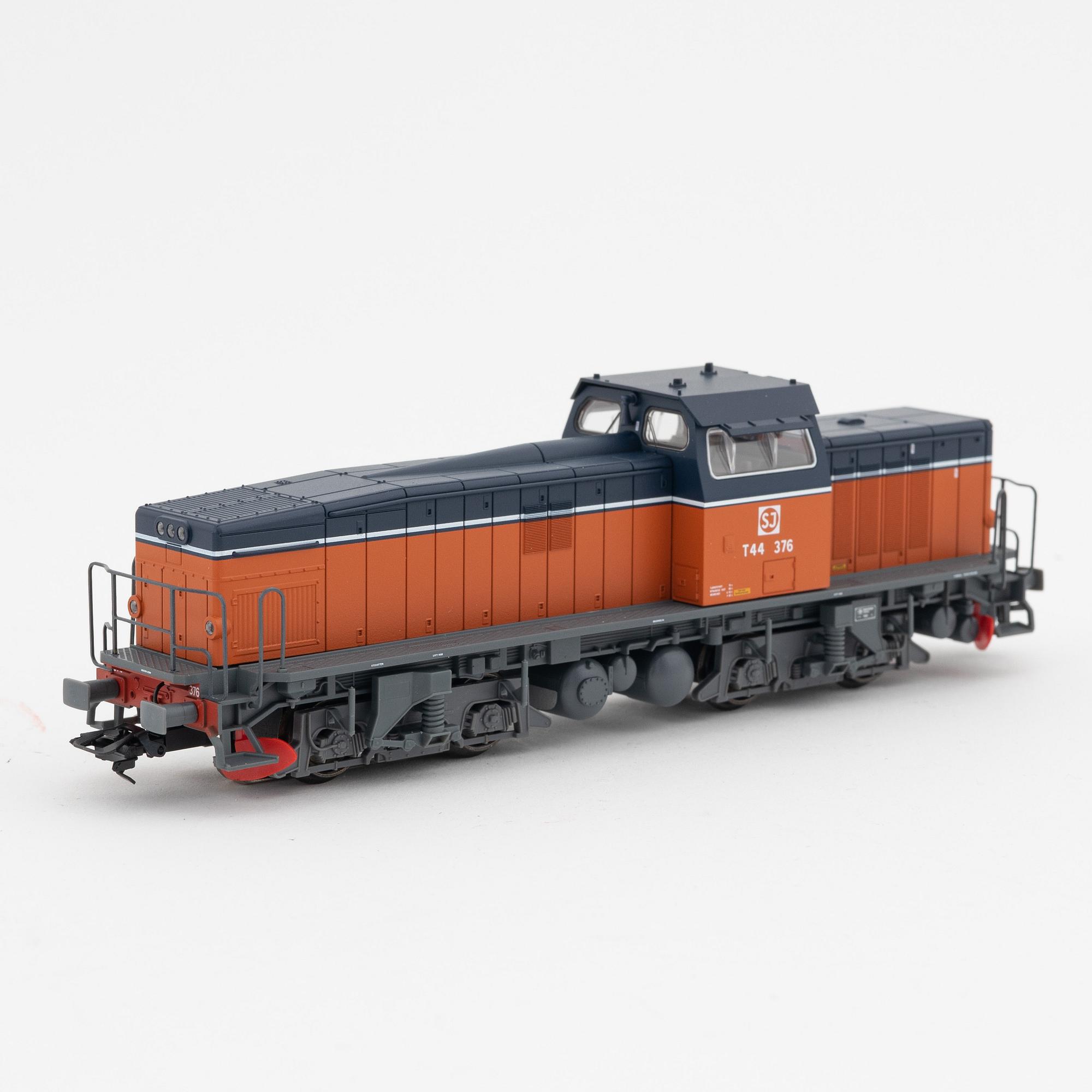 Märklin, diesel locomotive, gauge H0, in box.