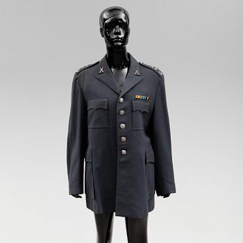 UNIFORMSJACKOR, 2 st, Sverige, artilleriregemente, 1948.