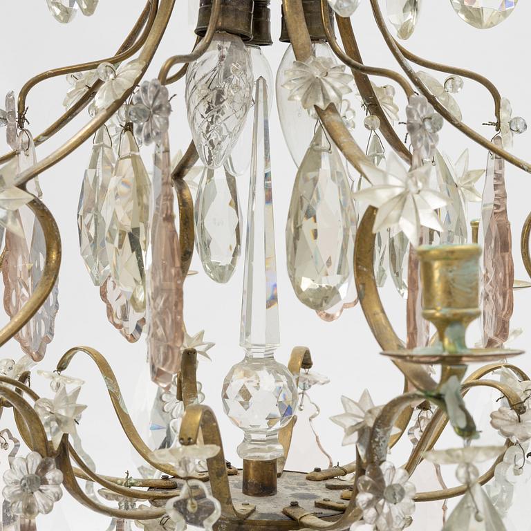 A Rococo style chandelier, early 20th Century.