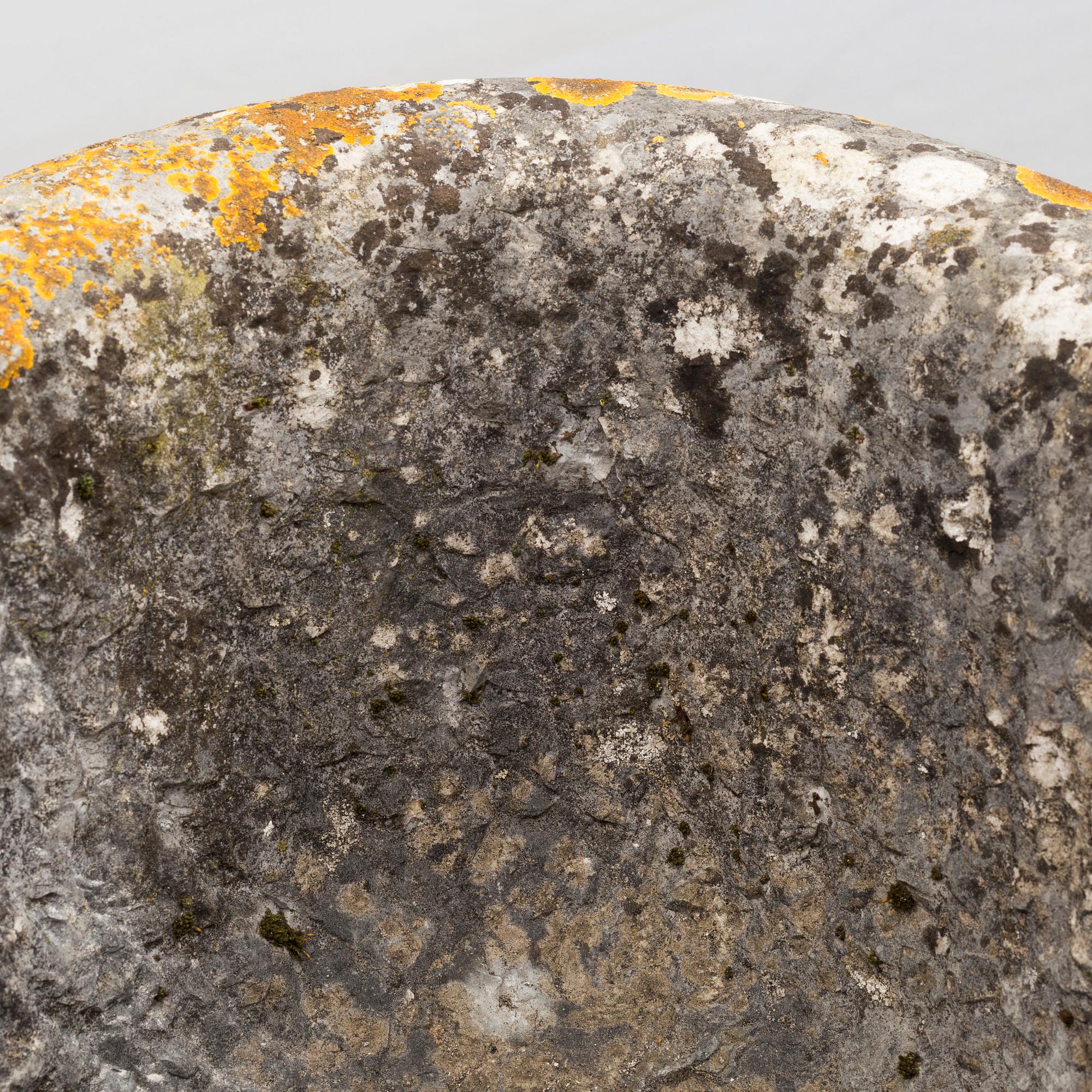 TRÄDGÅRSURNA, sten, troligen gustaviansk, 1700-talets senare del.